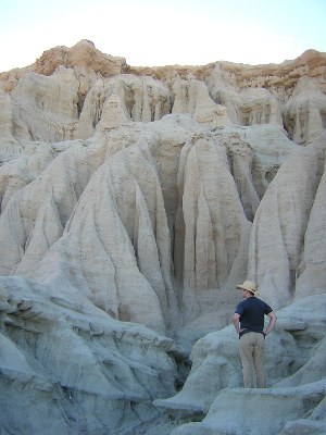 Liam stares at the canyon, Red Rock Canyon, CA, 12th September 2004.