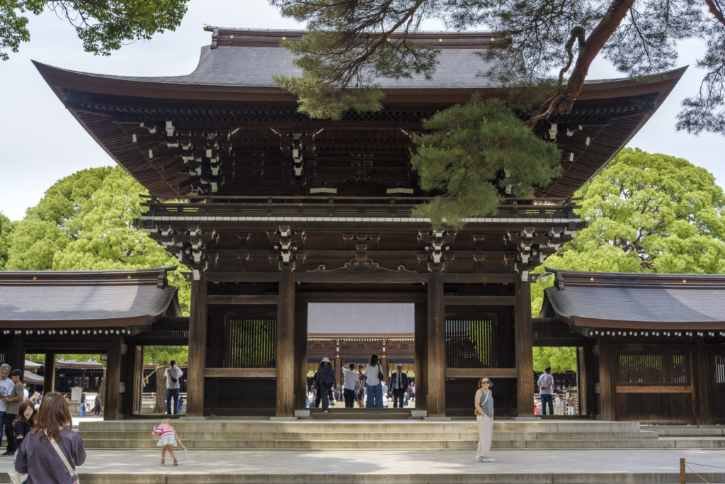 Entrance to the main shrine complex, Meiji Jingu.